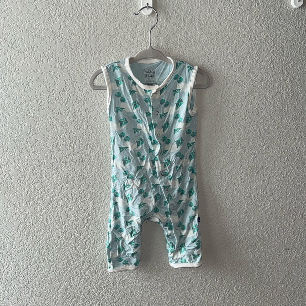 GUC Gender neutral Romper